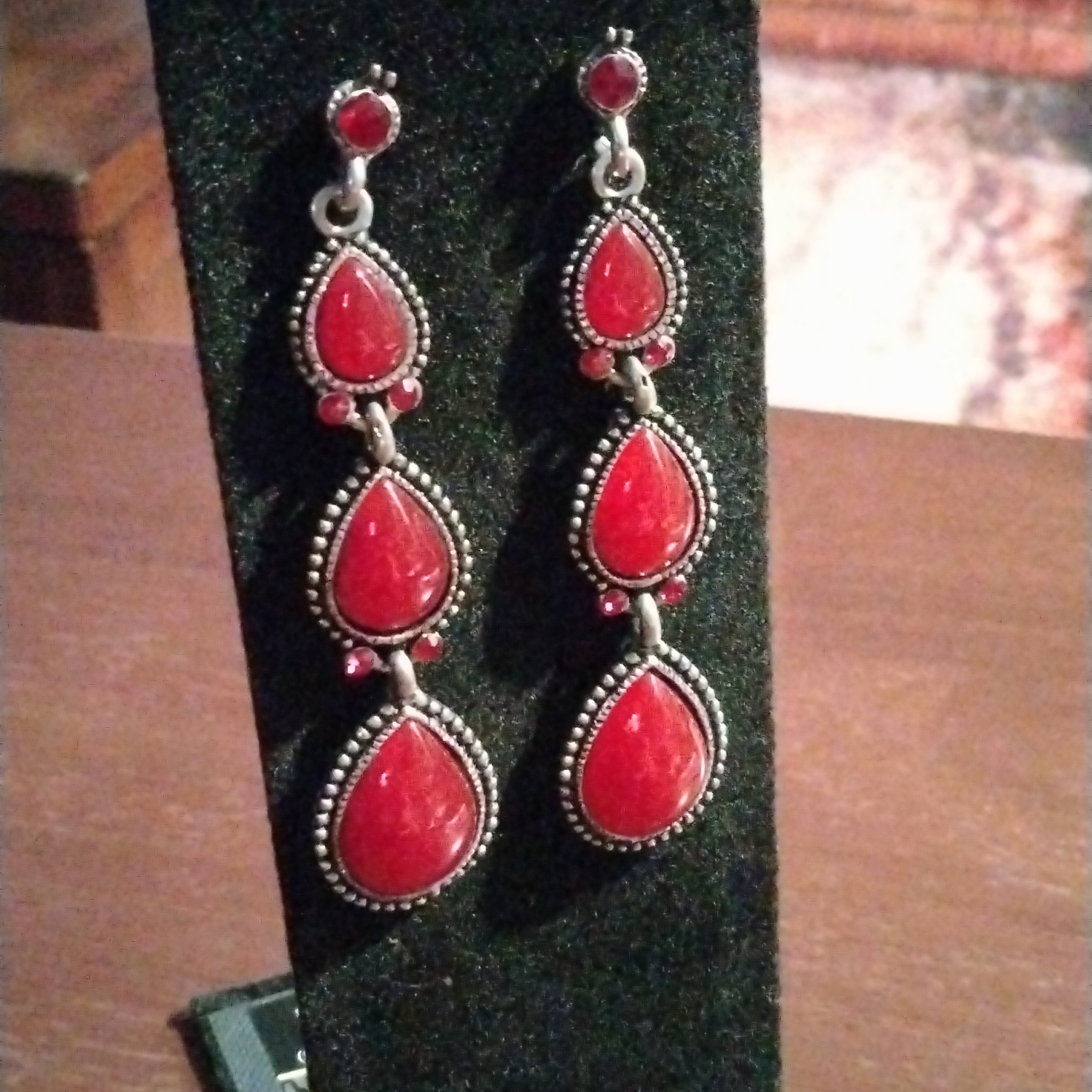 Post Dangled Earring